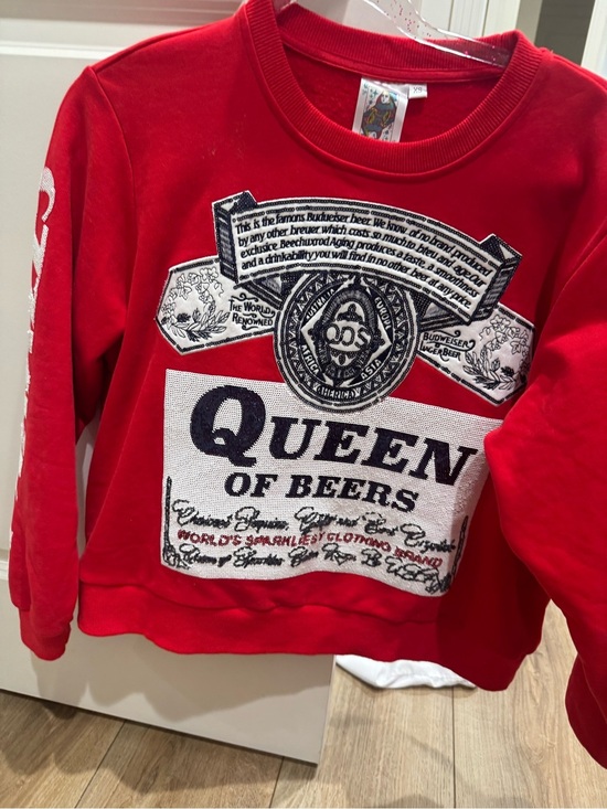 QUEEN OF SPARKLES Tops - QUEEN OF SPARKLES Red Graphic 'Queen of Beers' Sweatshirt